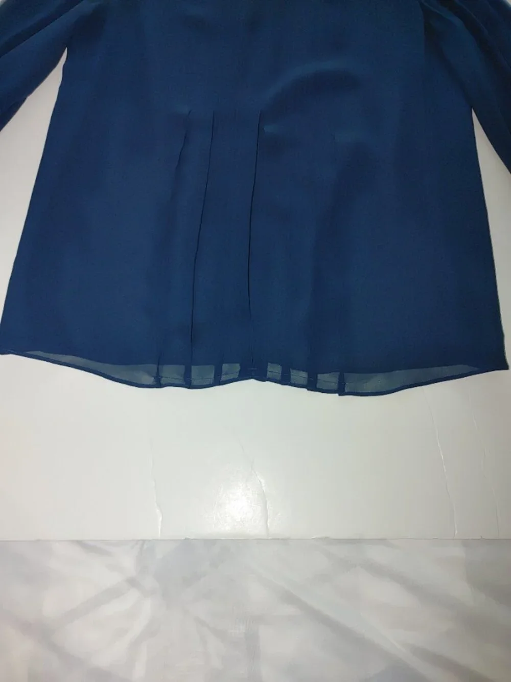 TORY BURCH Woman's 100% Silk Long Sleeve Blouse Size 0 Pre-owned